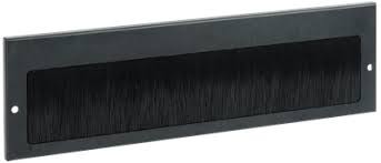 BE05-390-115M ITK Щеточный кабельный ввод 390х115 мм, черный