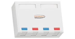 NMC-MB4P-ST-WT Nikomax Корпус настенной розетки NIKOMAX, 4 порта, под